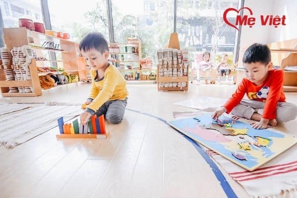 Ưu - Nhược Điểm Phương Pháp Giáo Dục Sớm Montessori: Góc Nhìn Thực Tế